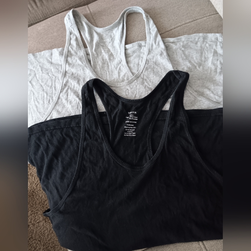 3 For $13💛Set of Men's Workout Tanks